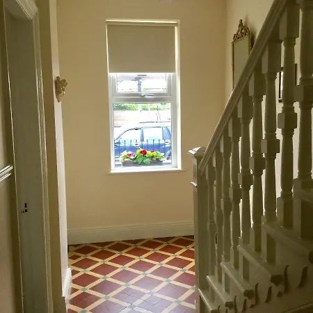 Townhouse Дом отдыха Тёрлс